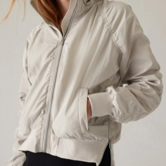 Athleta Women's Jetset Bomber Bone/Cream Size XL NWT - Picture 1 of 5